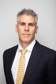 Paul Lowe
